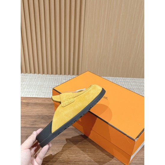 Hermes Iota mule