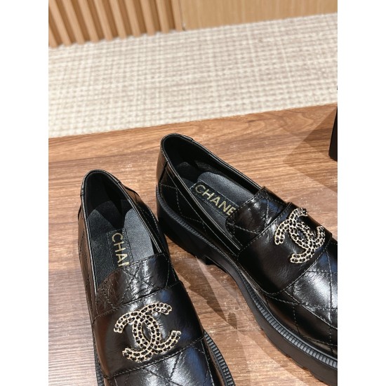 CHANEL Loafers