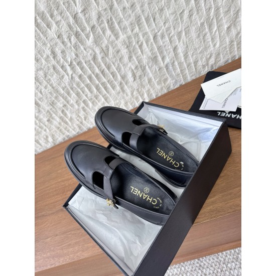 CHANEL Loafers