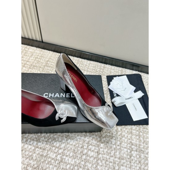 CHANEL Pumps and Slingbacks