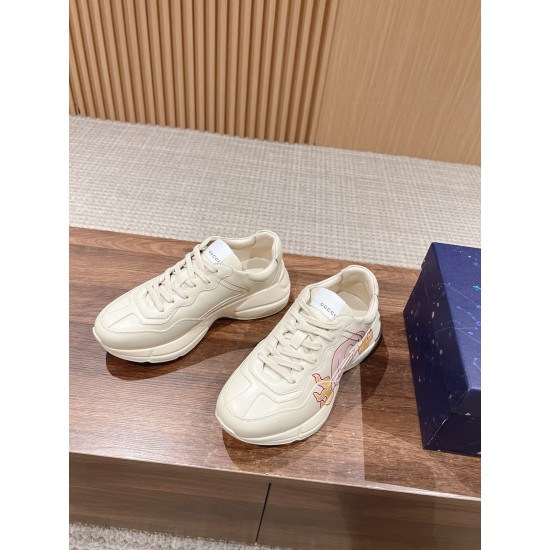 Gucci Sneakers