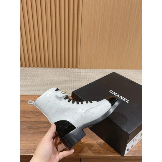 CHANEL Boots