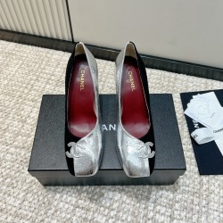 CHANEL Pumps and Slingbacks