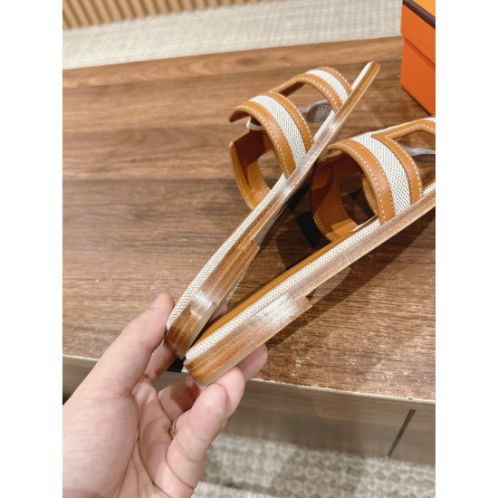 Hermes Slippers