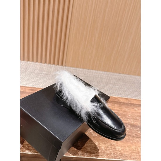 CHANEL Loafers