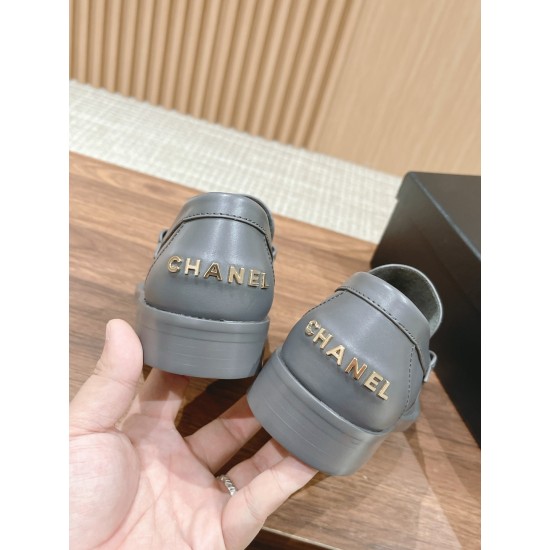 CHANEL Loafers