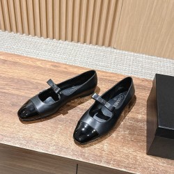 CHANEL Ballerinas