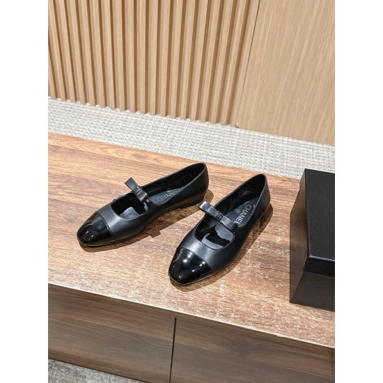 CHANEL Ballerinas