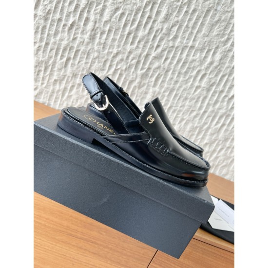 CHANEL Loafers