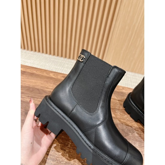 CHANEL Boots