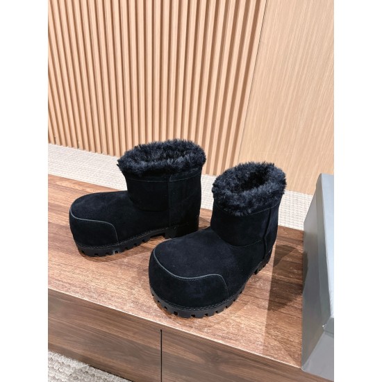 Balenciaga boots