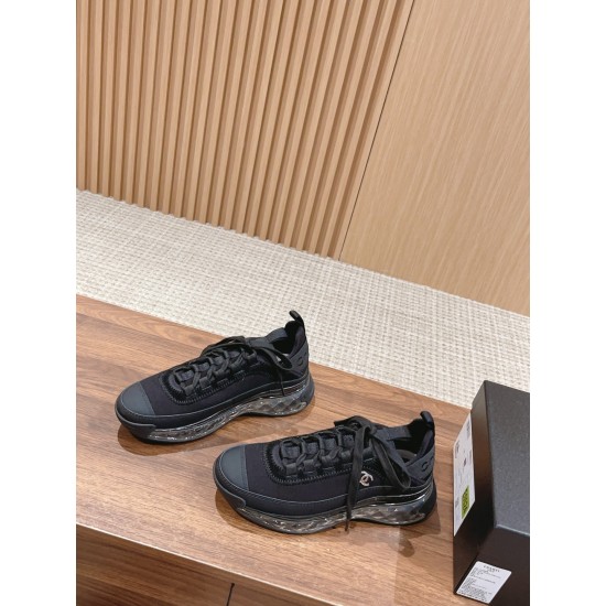 CHANEL Sneakers