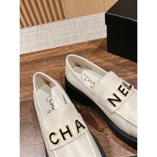 CHANEL Loafers