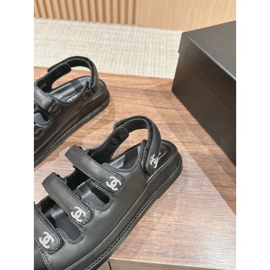 CHANEL Sandals