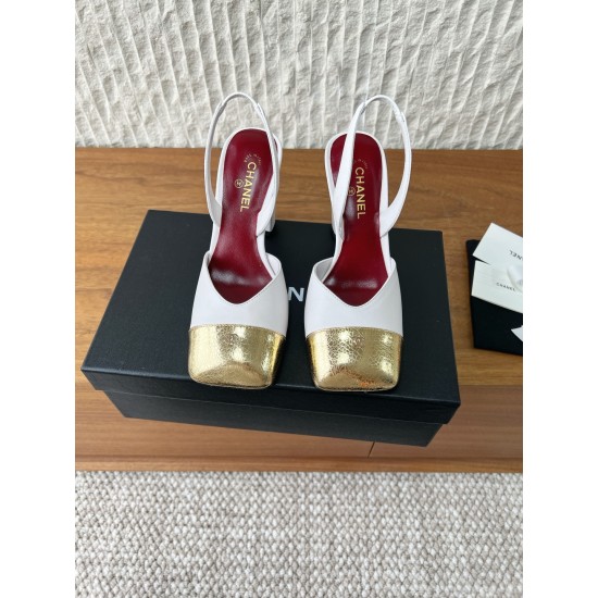 CHANEL Pumps and Slingbacks