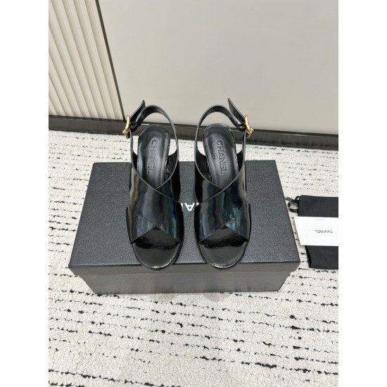 CHANEL Pumps and Slingbacks