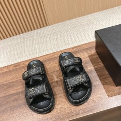CHANEL Slippers