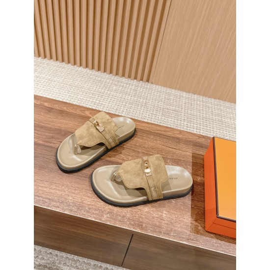 Hermes Slippers