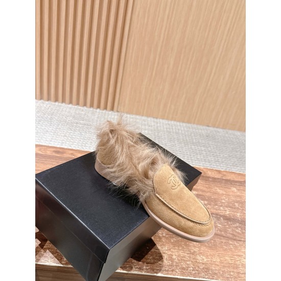 CHANEL Loafers