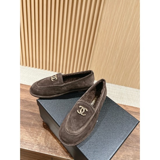 CHANEL Loafers