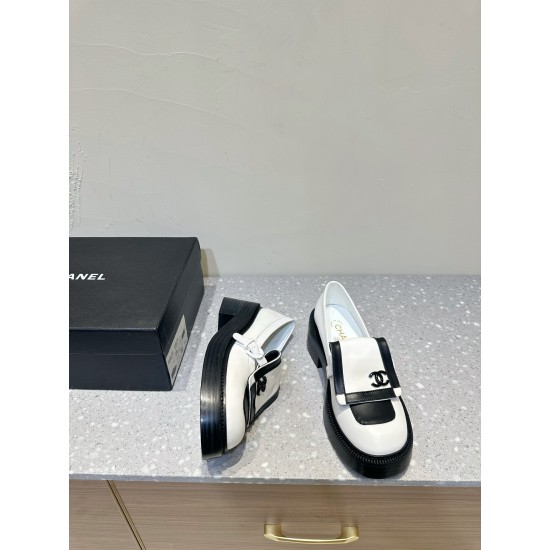 CHANEL Loafers