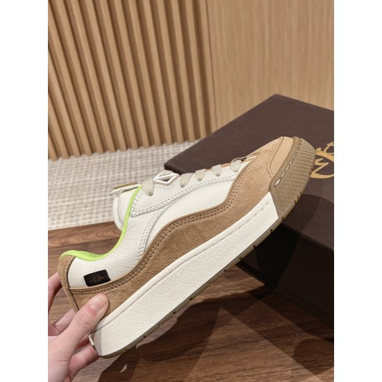 Dior Sneakers