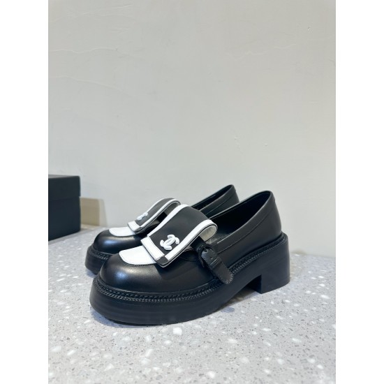 CHANEL Loafers