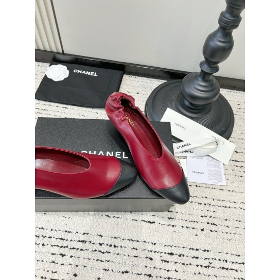 CHANEL Pumps and Slingbacks