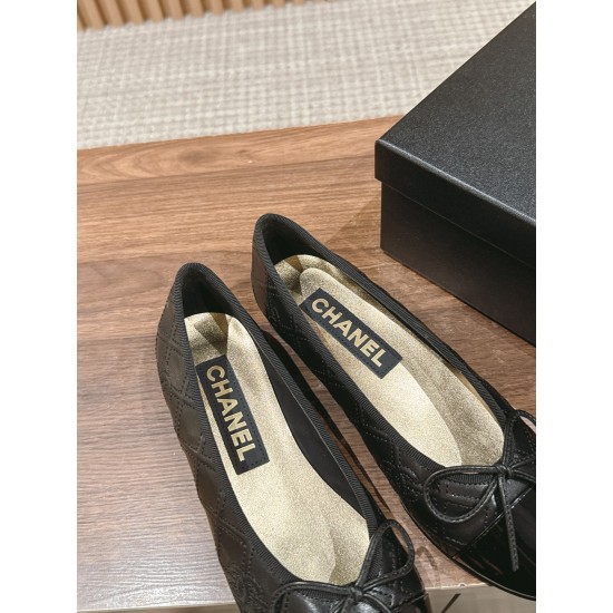 CHANEL Ballerinas
