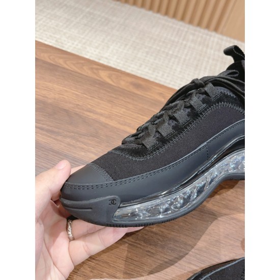CHANEL Sneakers