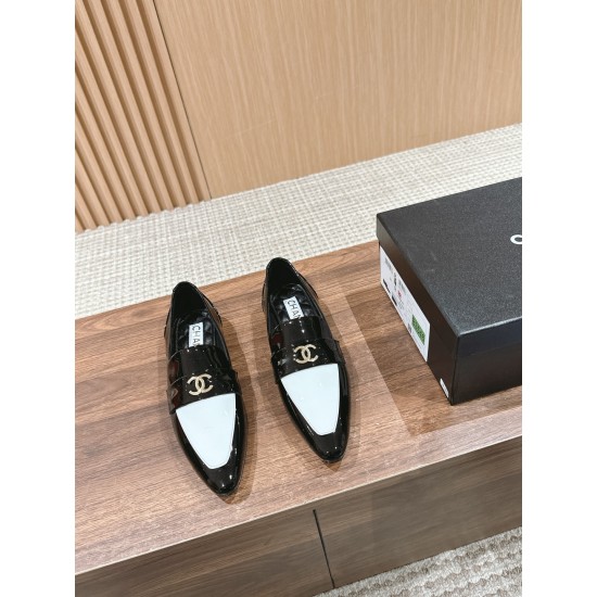 CHANEL Ballerinas