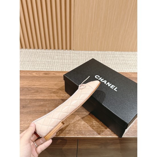 CHANEL Ballerinas