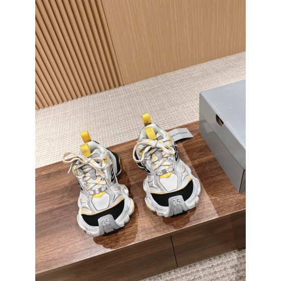 Balenciaga Sneakers