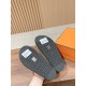 Hermes Iota mule