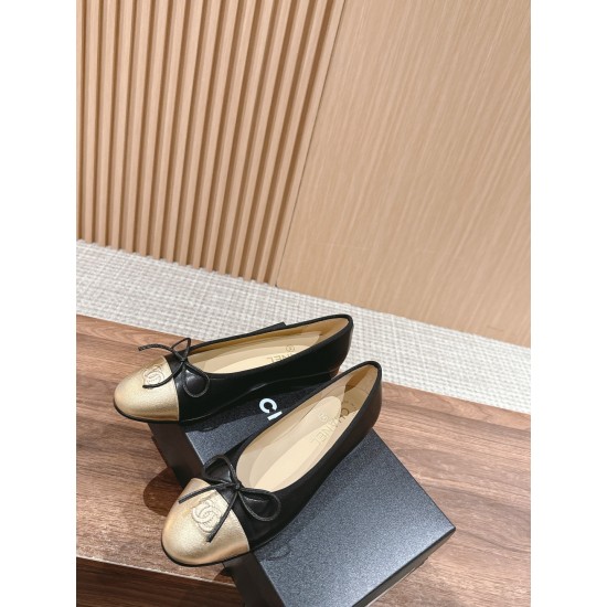 CHANEL Ballerinas