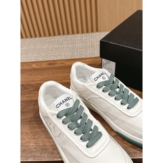 CHANEL Sneakers