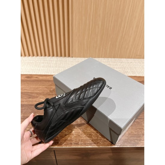Balenciaga Sneakers
