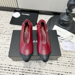 CHANEL Pumps and Slingbacks
