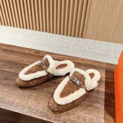 Hermes Iota mule