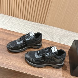 CHANEL Sneakers