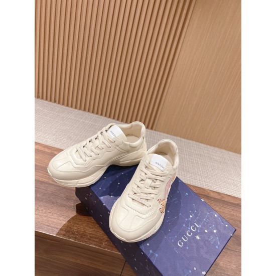 Gucci Sneakers