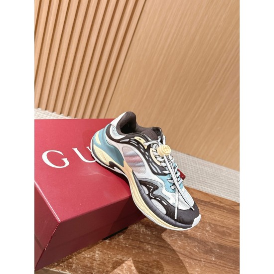 Gucci Sneakers