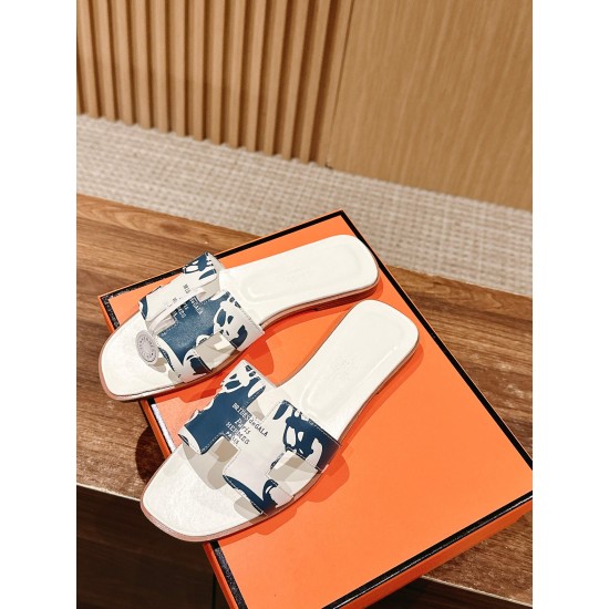 Hermes Slippers