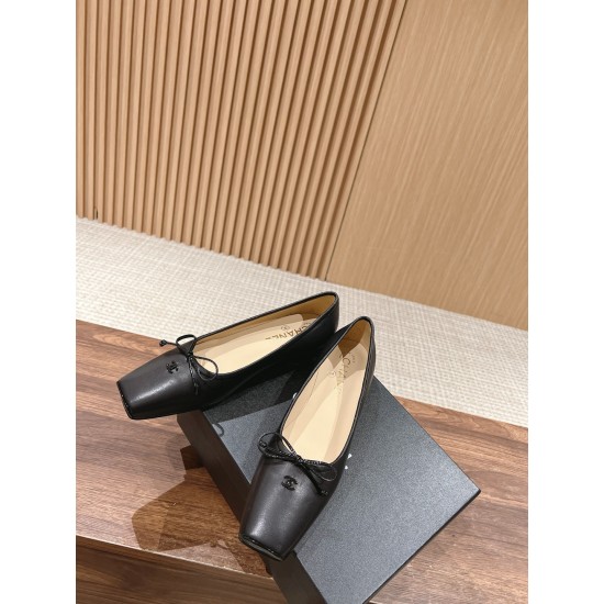 CHANEL Ballerinas