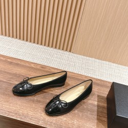 CHANEL Ballerinas