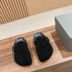  Balenciaga Slippers