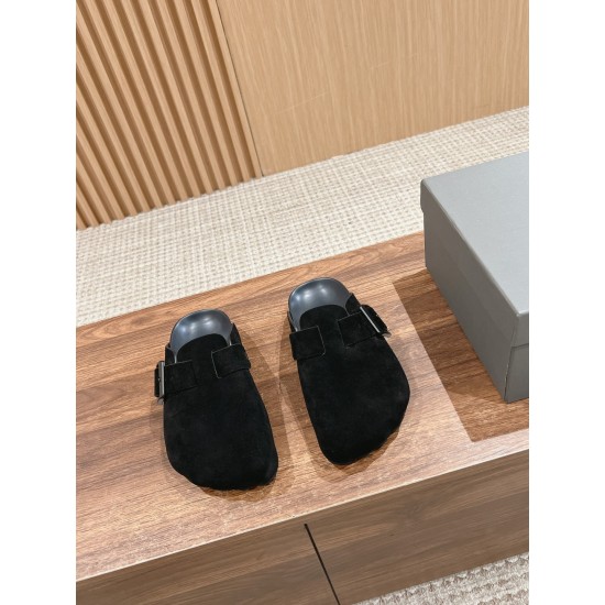  Balenciaga Slippers