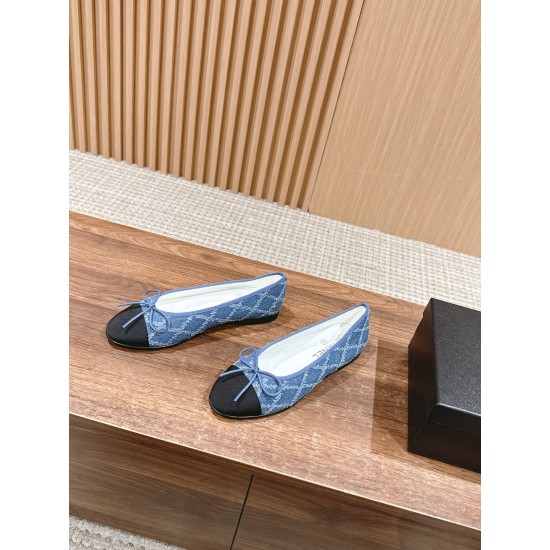 CHANEL Ballerinas