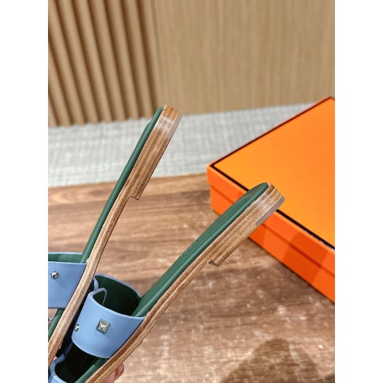 Hermes Slippers