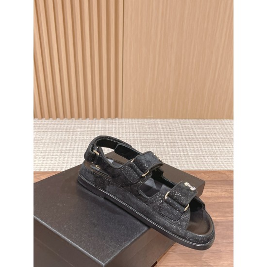 CHANEL Sandals